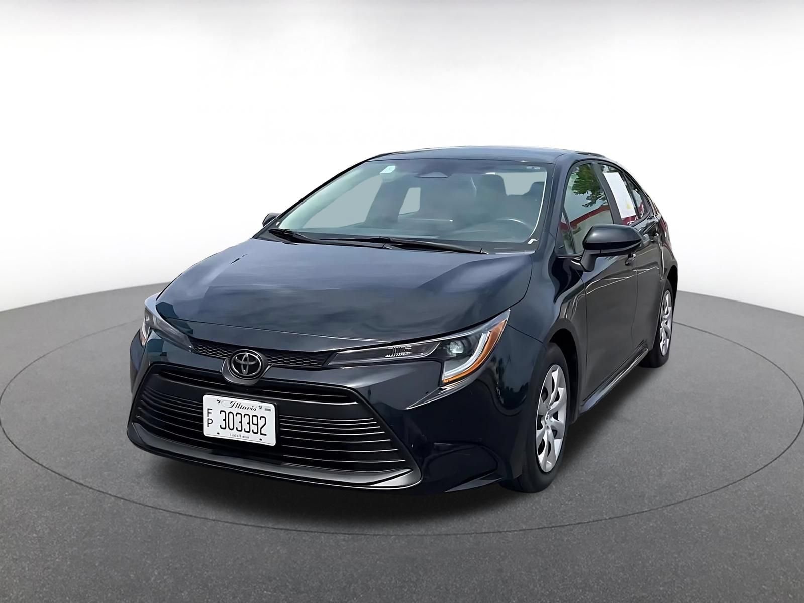 Used 2025 Toyota Corolla LE FWD image 6