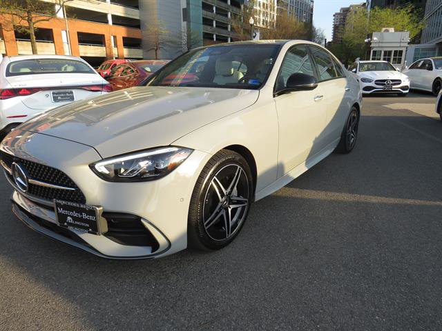Used 2025 Mercedes-Benz C 300 4MATIC Sedan image 1