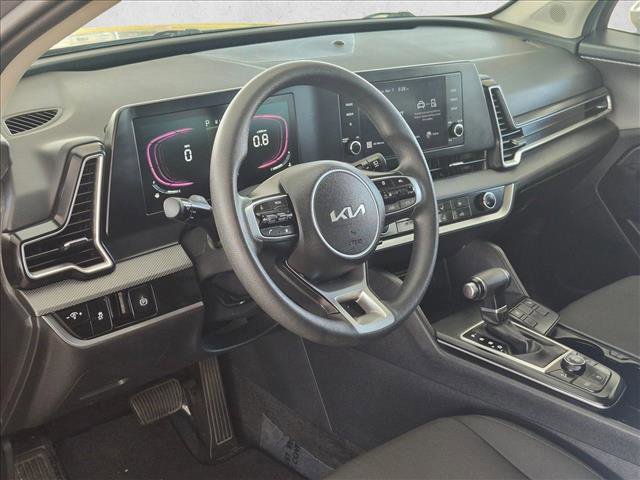 Used 2024 Kia Sportage LX image 10