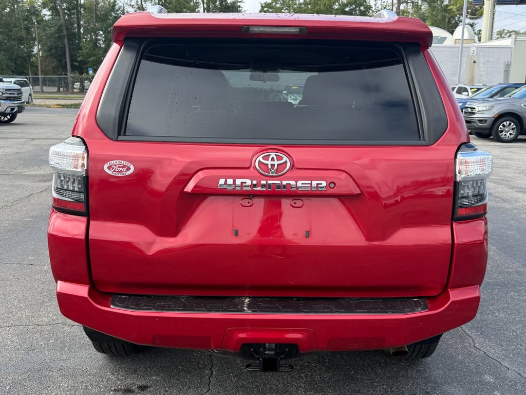 Used 2014 Toyota 4Runner SR5 AWD/4WD image 3