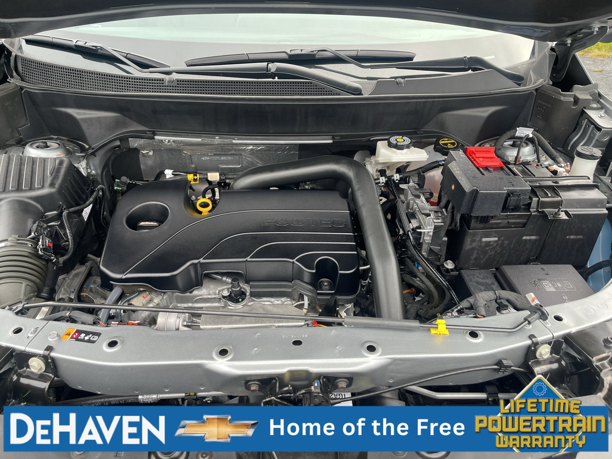 Used 2025 Chevrolet Equinox RS w/ Safety and Technology Package AWD/4WD image 30