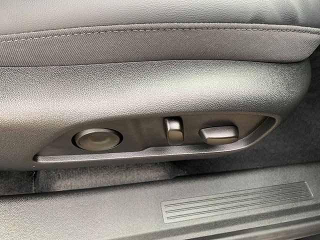 Certified 2025 GMC Terrain Elevation w/ Elevation Premium Package image 15