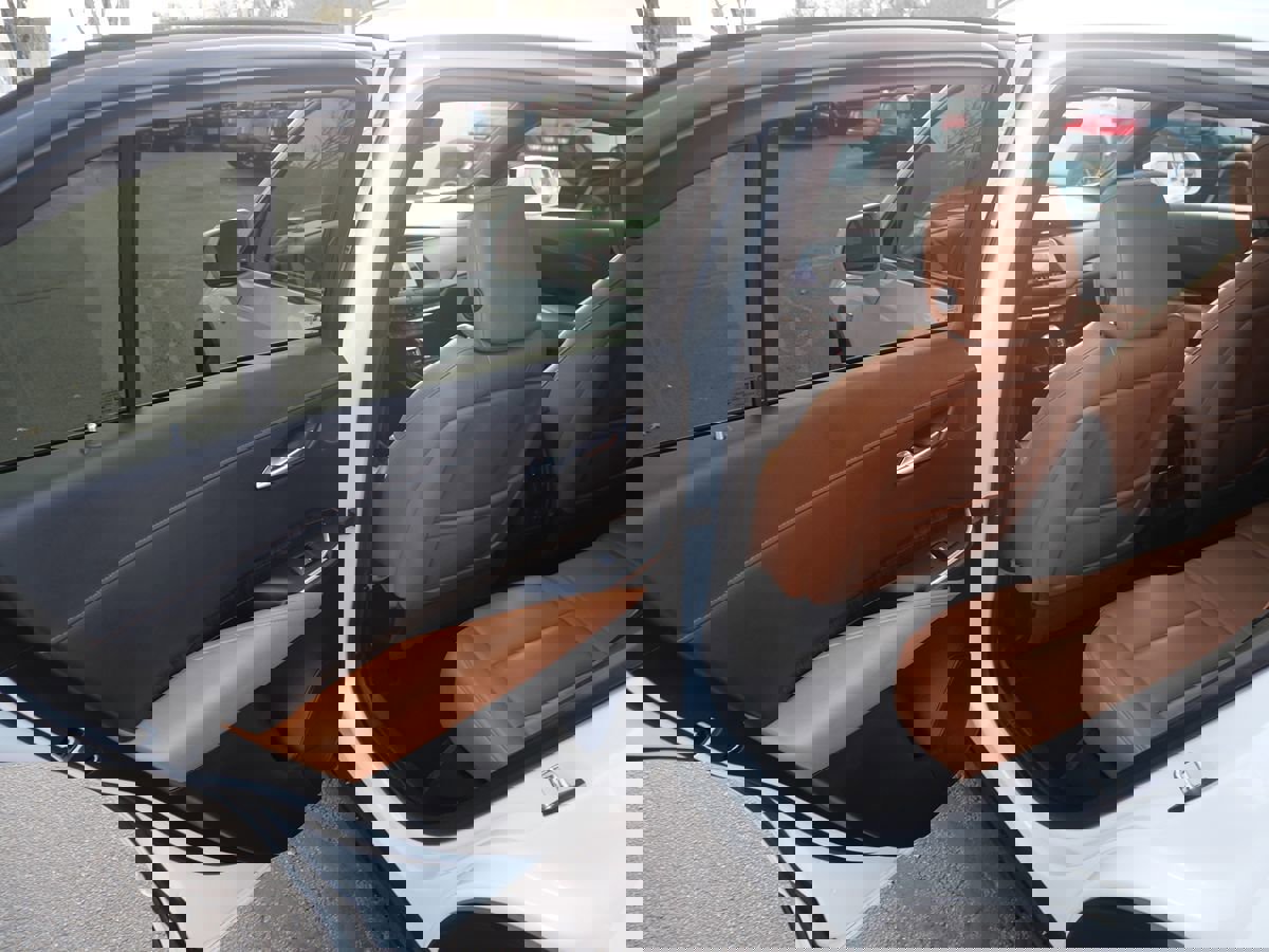 Used 2019 Cadillac XT4 Sport image 28