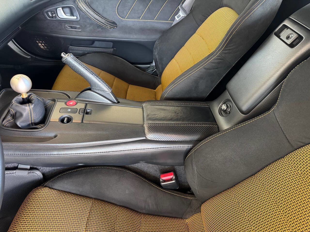 Used 2008 Honda S2000 image 19