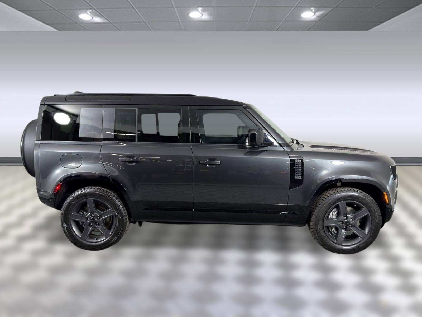 New 2026 Land Rover Defender 110 X-Dynamic SE image 7