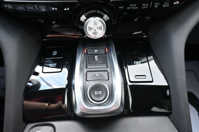 Used 2025 Acura MDX SH-AWD image 32