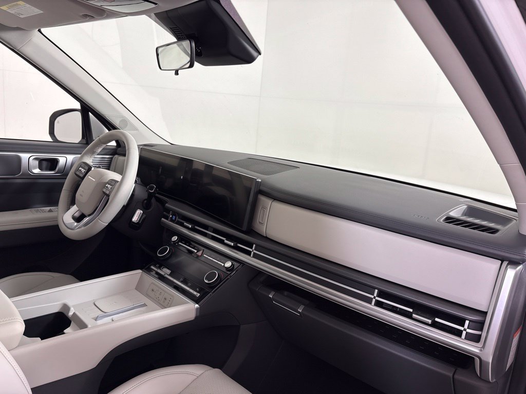 New 2027 Hyundai Santa Fe SEL FWD image 13