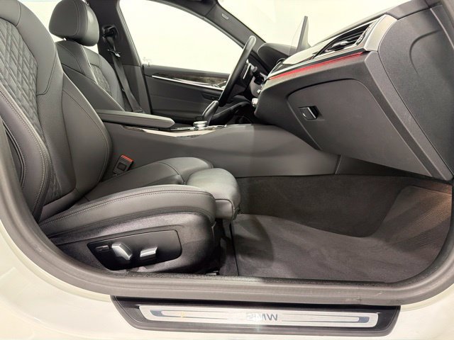 Certified 2023 BMW 530i xDrive w/ Convenience Package AWD/4WD image 20