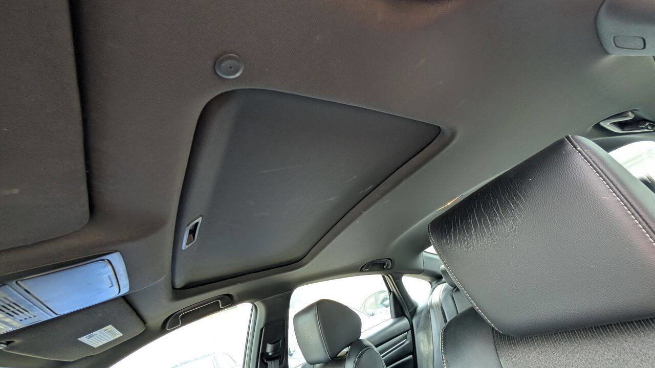 Used 2018 Honda Accord Sport image 10