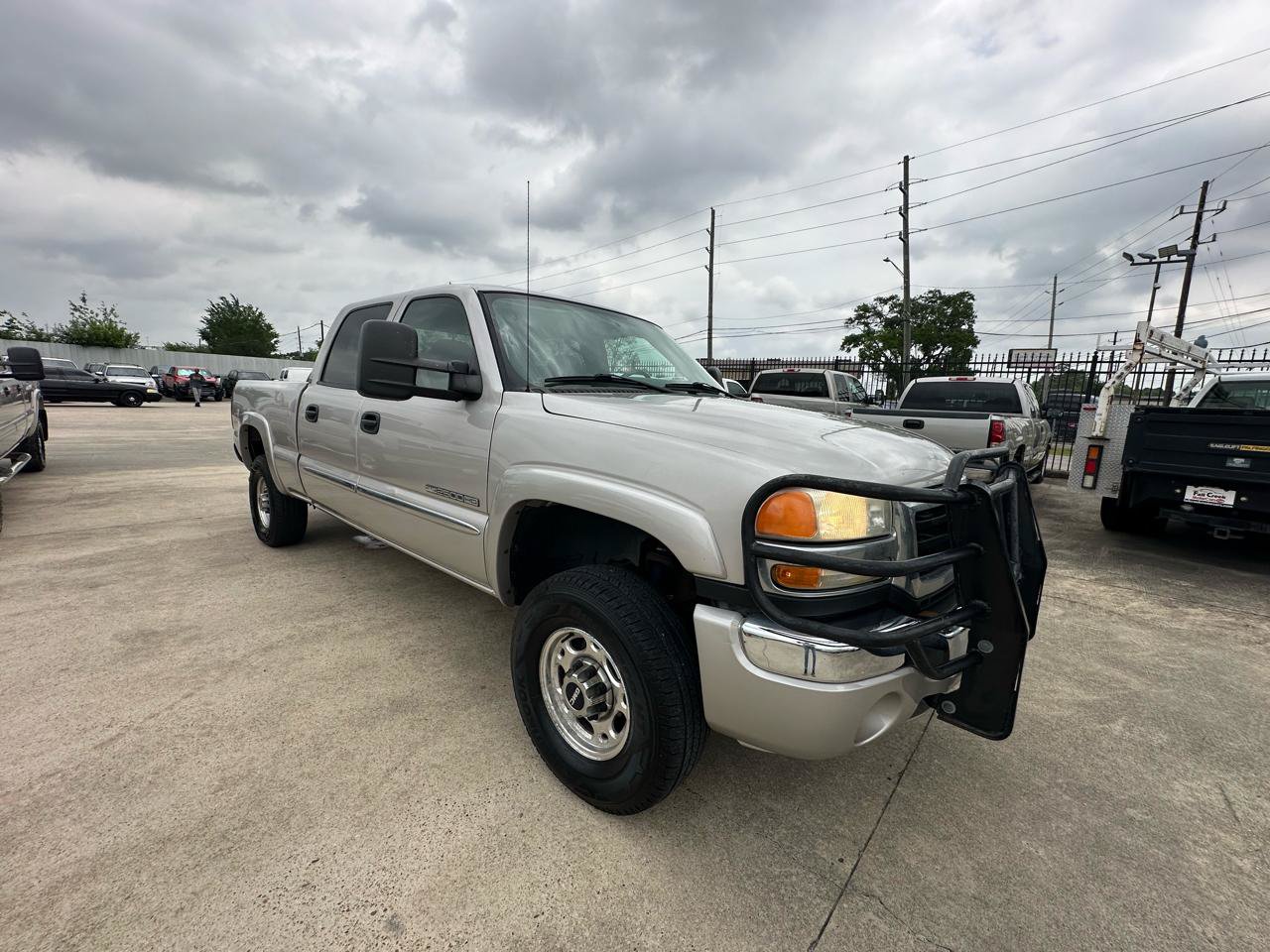 Used 2006 GMC Sierra 2500 SLE AWD/4WD image 9