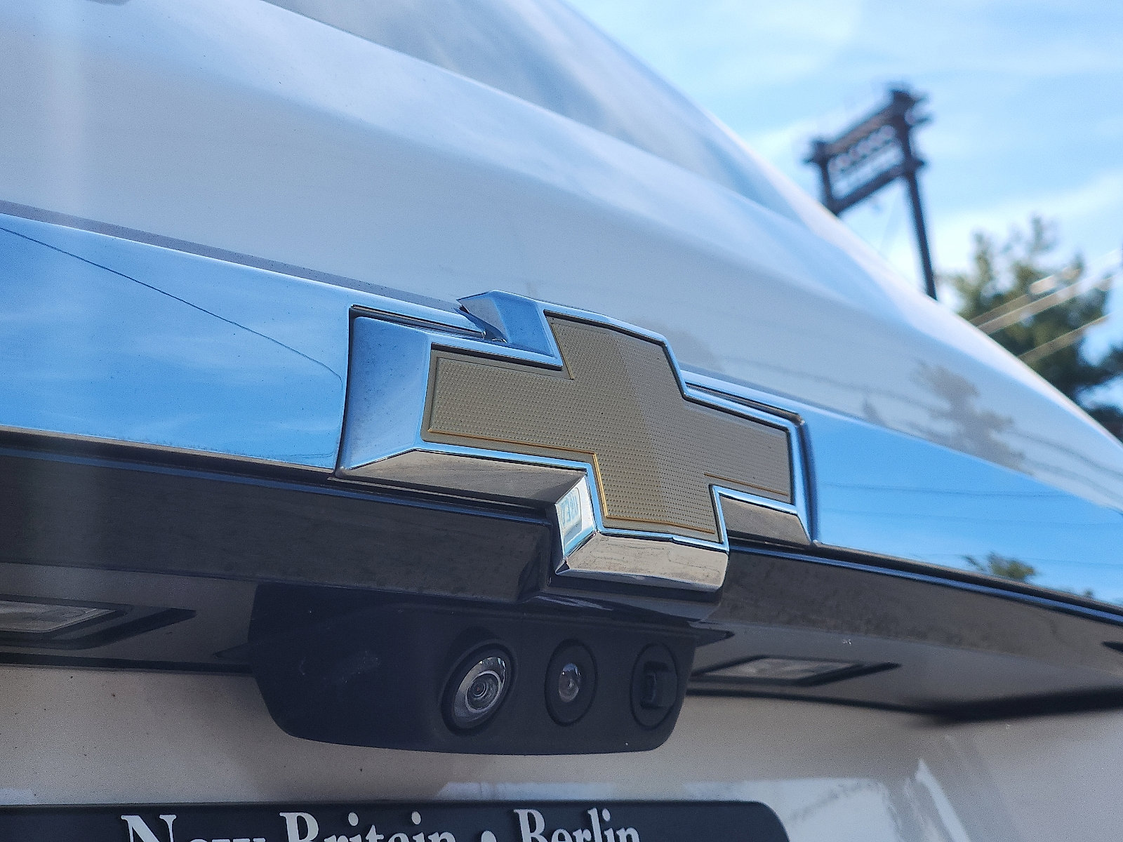 Used 2022 Chevrolet Traverse LT image 30