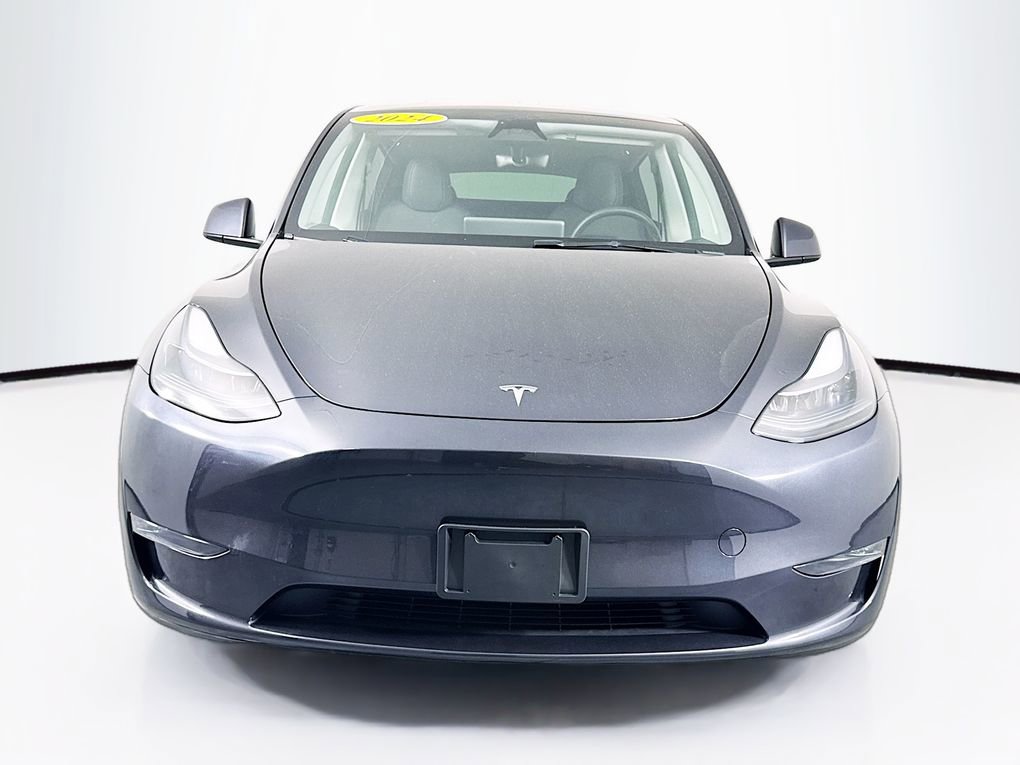 Used 2024 Tesla Model Y Long Range image 2