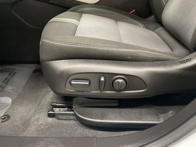 Certified 2024 Chevrolet Blazer LT w/ Convenience Package image 21