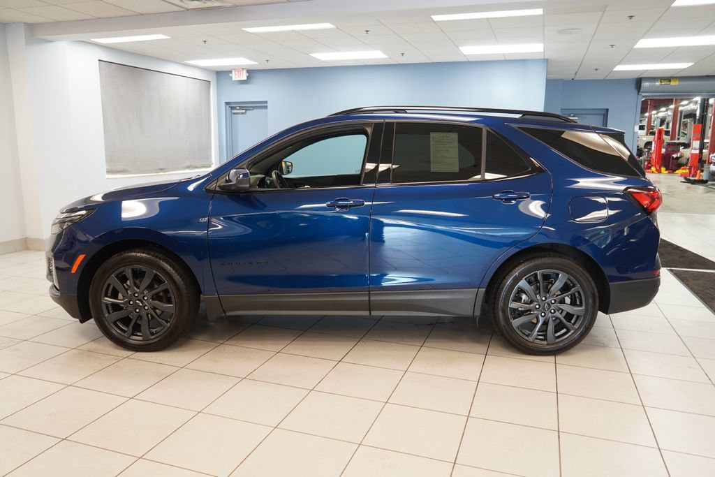Certified 2022 Chevrolet Equinox RS w/ LPO, Floor Liner Package FWD image 2