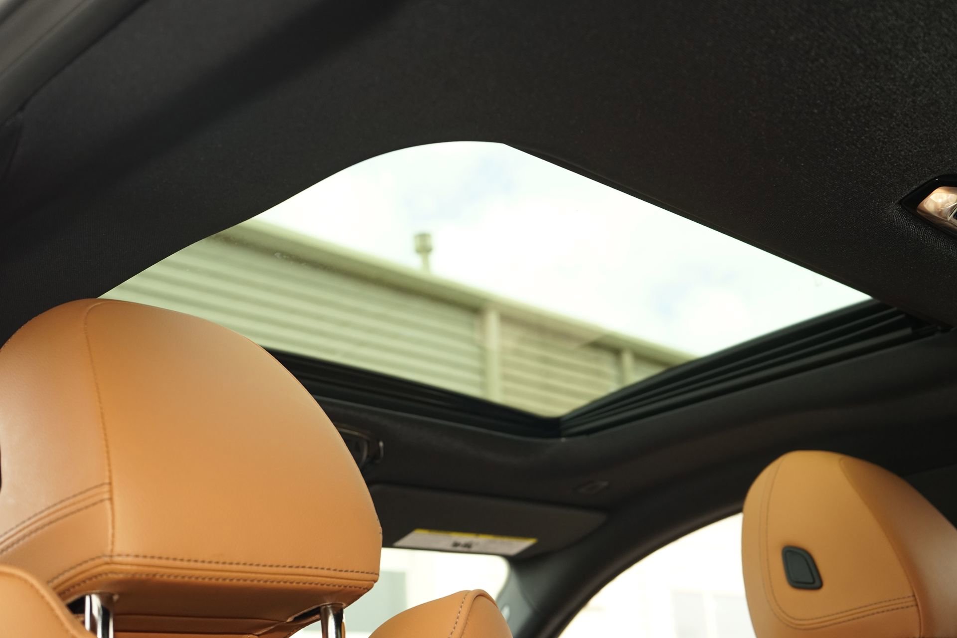 Used 2026 BMW M440i w/ Premium Package image 17