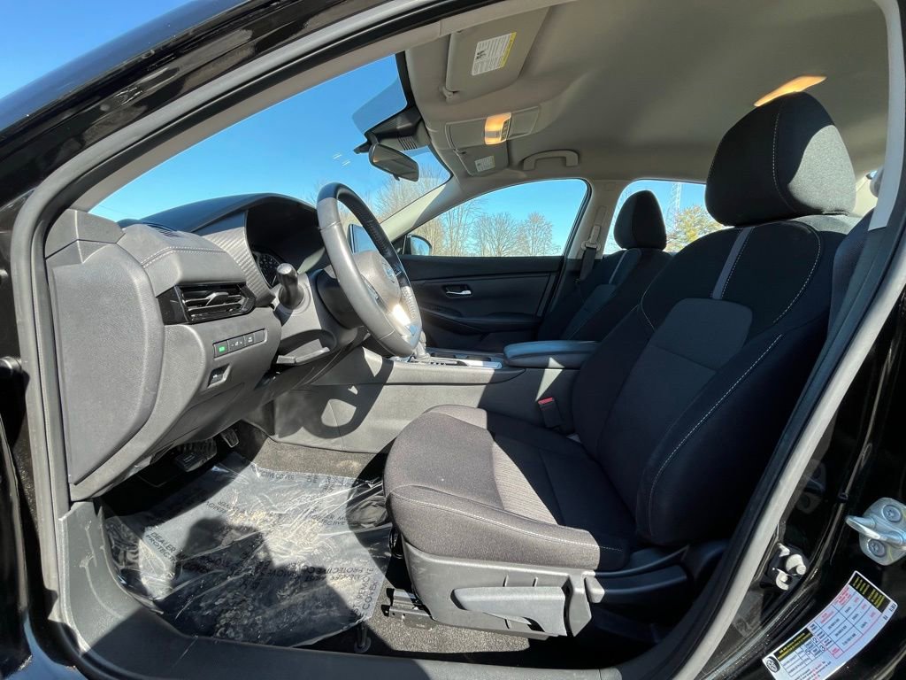 Used 2023 Nissan Sentra SV w/ All-Weather Package image 9