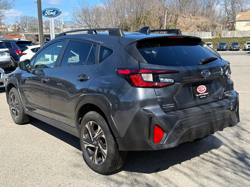 Used 2024 Subaru Crosstrek 2.0i Premium image 10