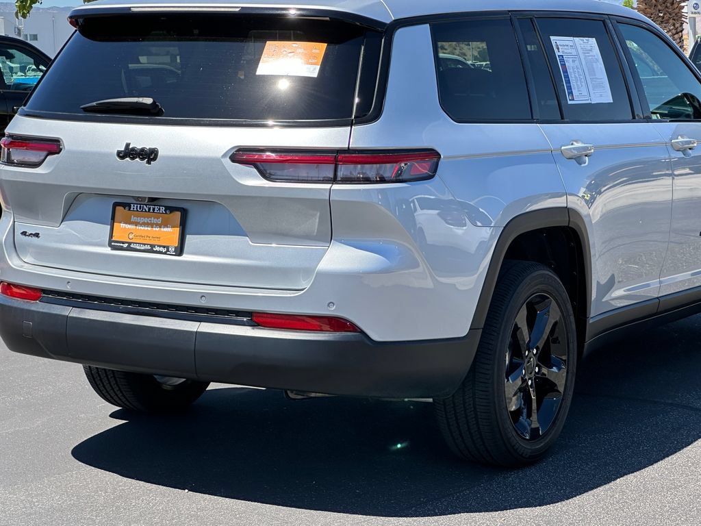 Certified 2025 Jeep Grand Cherokee L Altitude AWD/4WD image 8