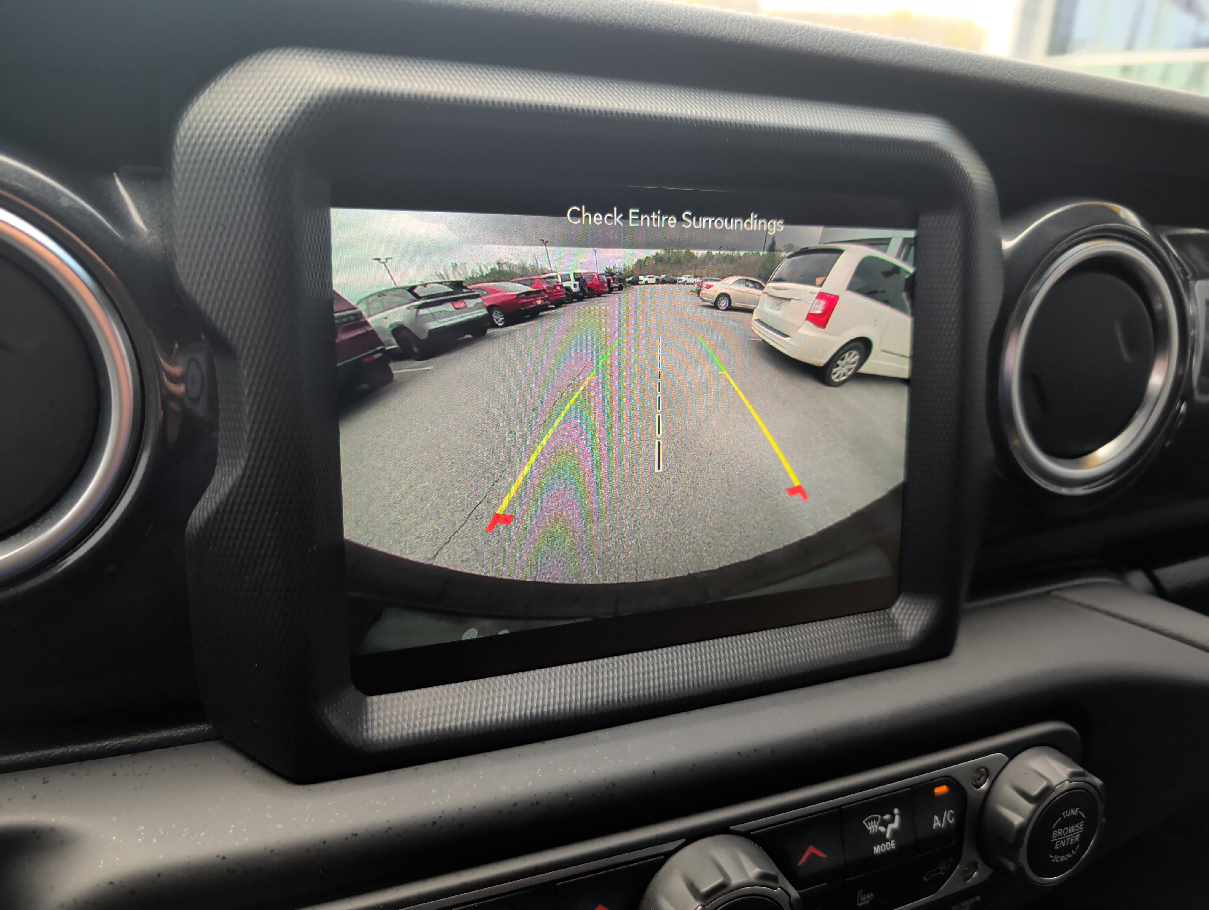 Used 2023 Jeep Wrangler Unlimited Sahara image 30