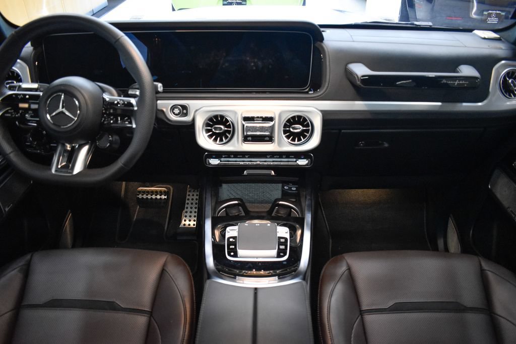 Used 2025 Mercedes-Benz G 63 AMG 4MATIC image 21