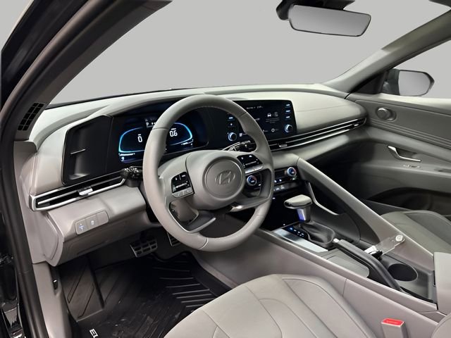 New 2026 Hyundai Elantra Sport image 17