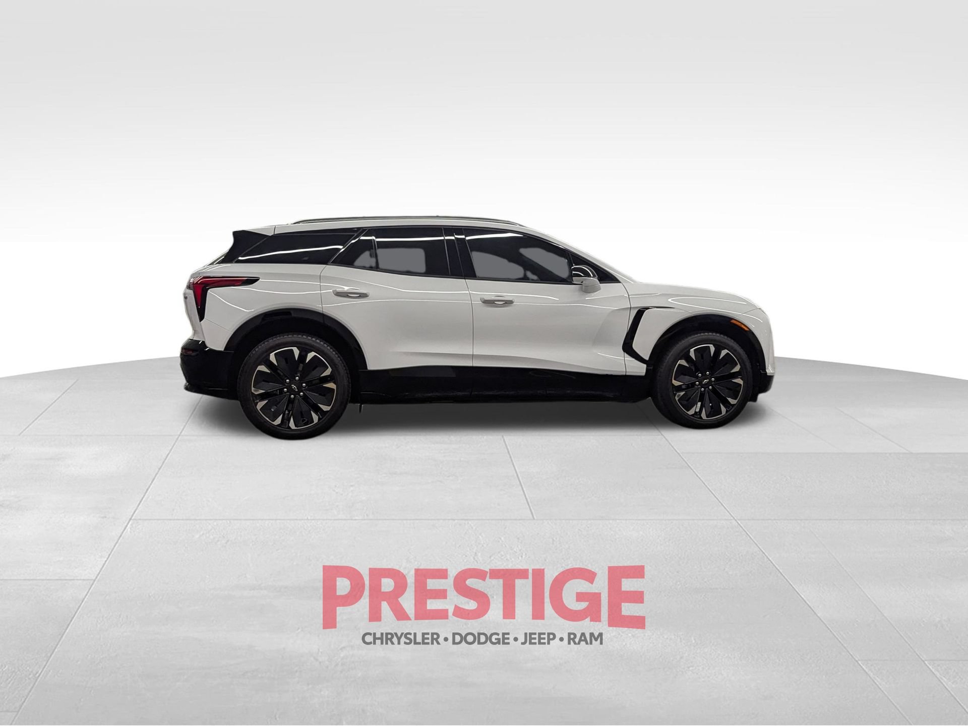 Used 2024 Chevrolet Blazer EV RS RWD image 7