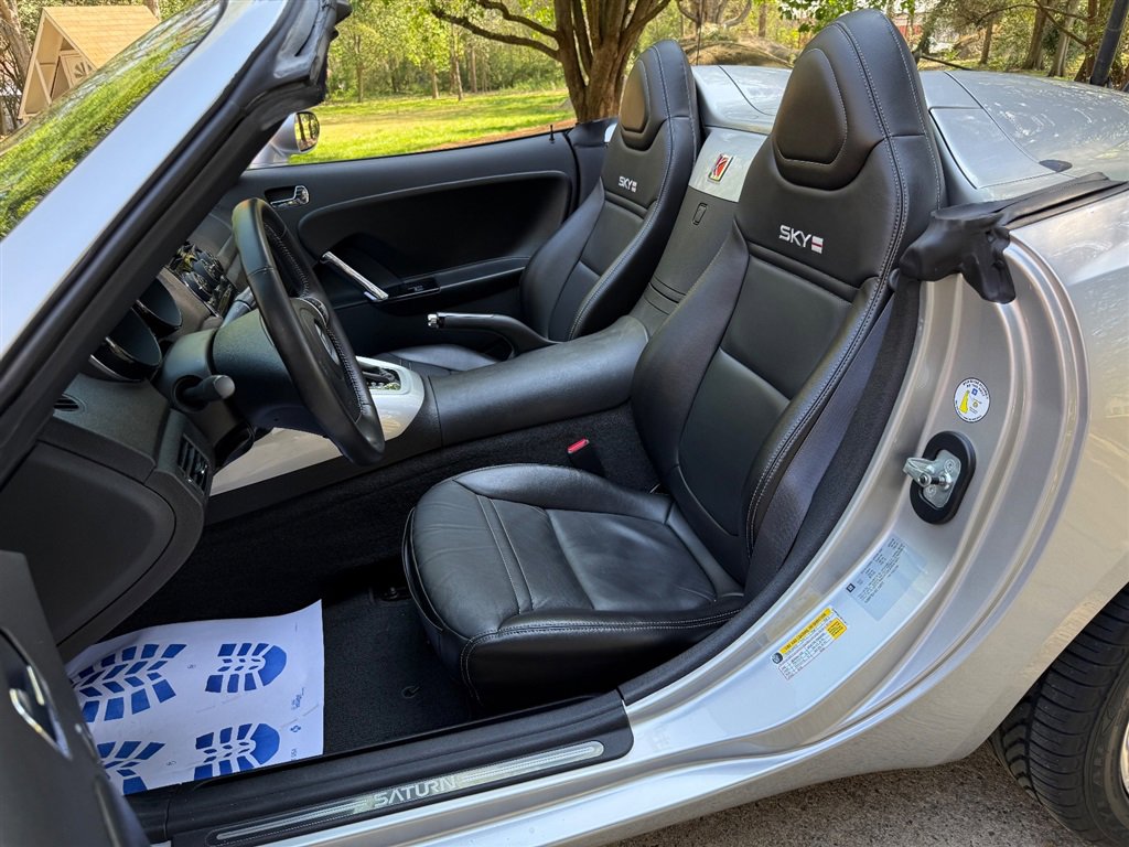 Used 2008 Saturn Sky Red Line image 52