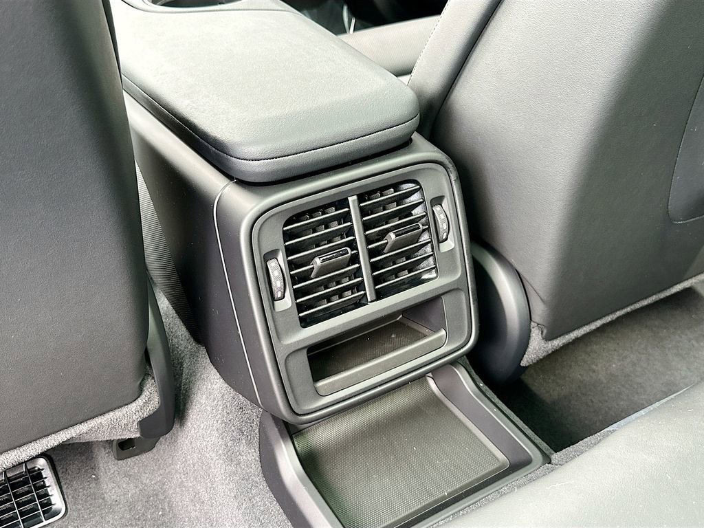 New 2026 Porsche Taycan AWD/4WD image 27