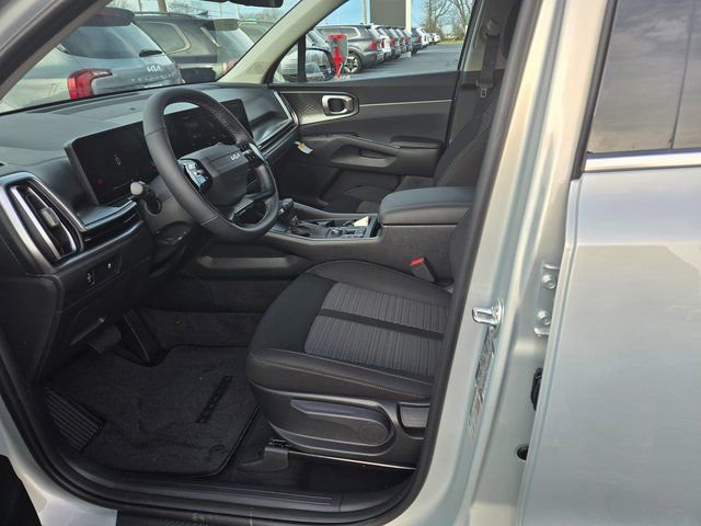 New 2026 Kia Sorento LX image 6