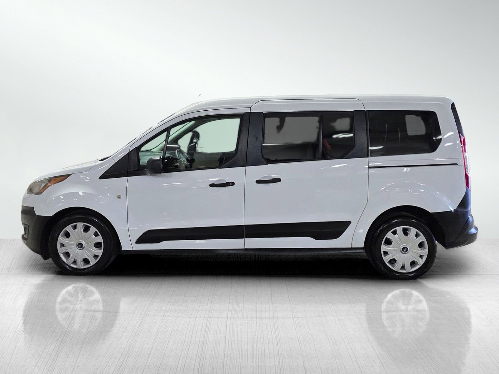 Used 2020 Ford Transit Connect XL image 4