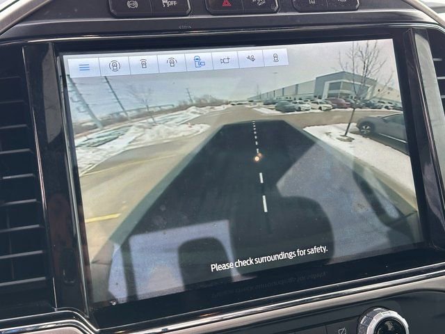 Used 2022 Ford F450 Platinum w/ FX4 Off-Road Package image 32