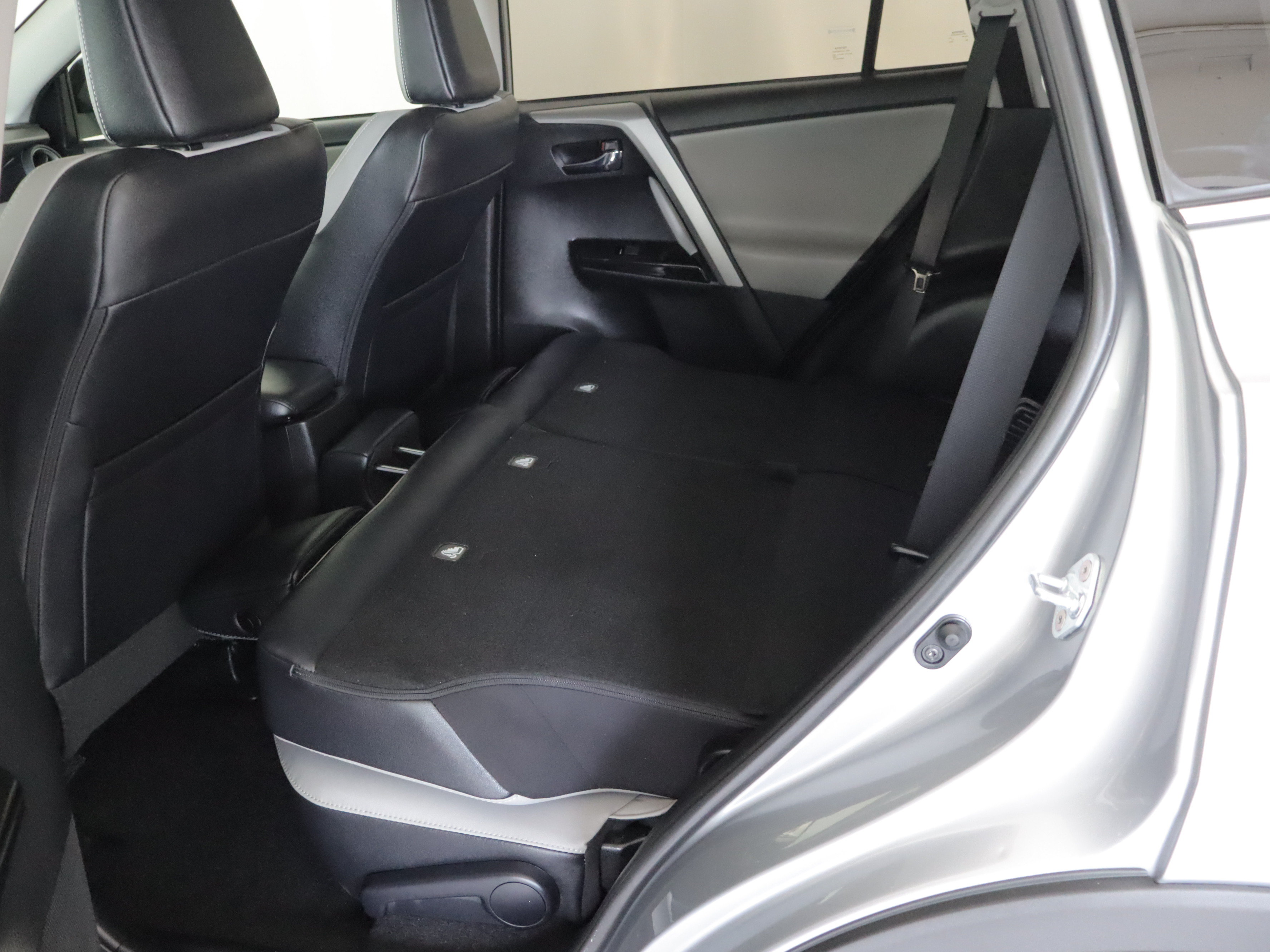 Used 2017 Toyota RAV4 Limited w/ All Weather Liner Package AWD/4WD image 21