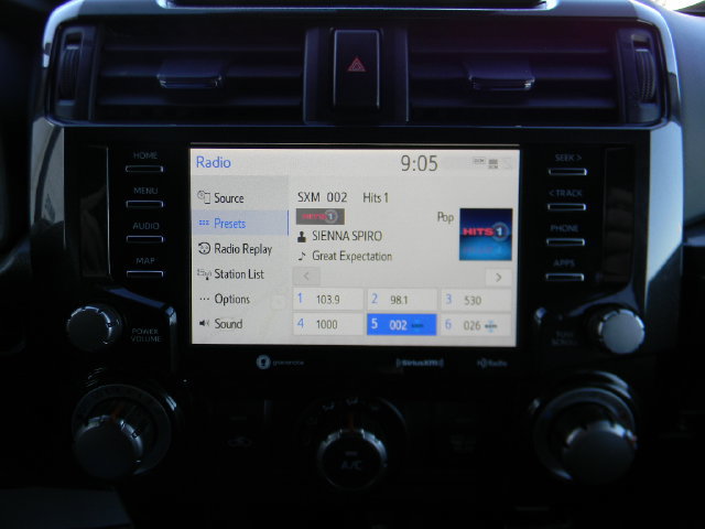 Used 2020 Toyota 4Runner Venture w/ Moonroof Package AWD/4WD image 11