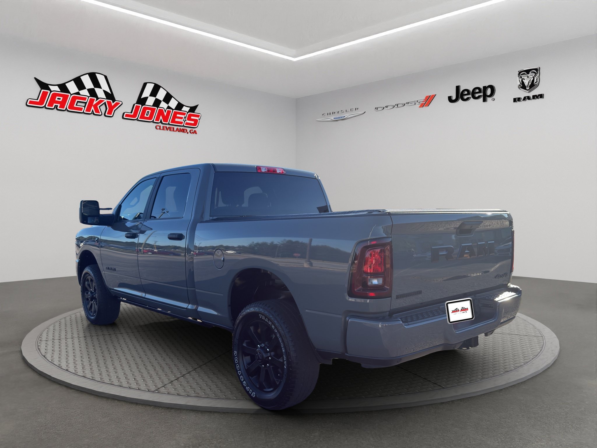 Used 2026 RAM 2500 Big Horn AWD/4WD image 7