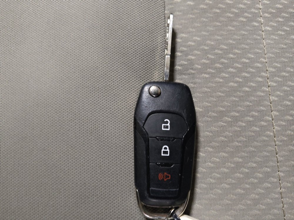Used 2021 Ford EcoSport S FWD image 32