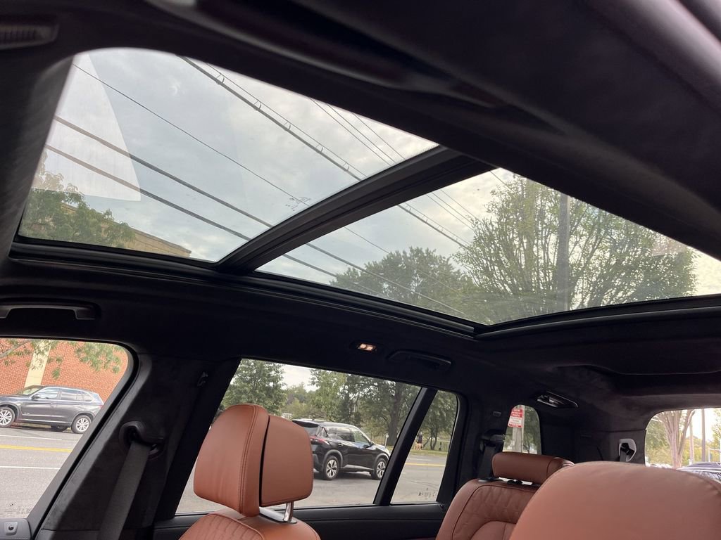 New 2026 BMW X7 M60i image 22