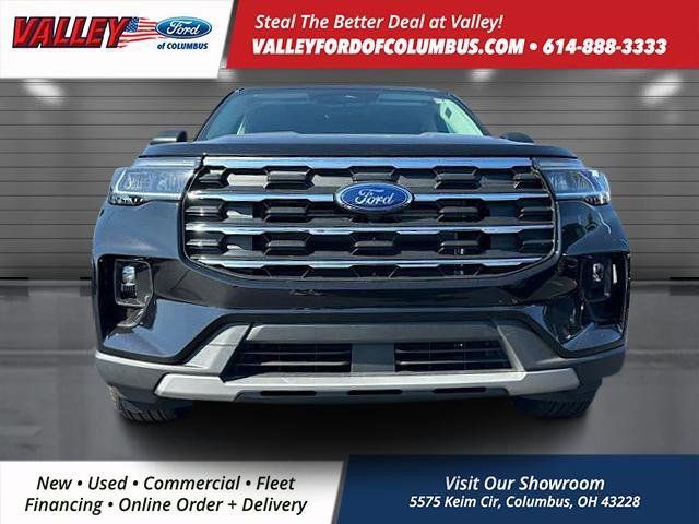 New 2025 Ford Explorer Active w/ Active Comfort Package image 2