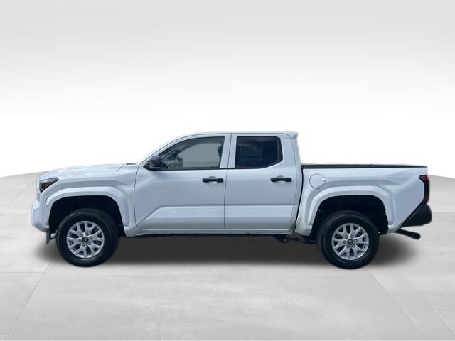 Used 2025 Toyota Tacoma SR w/ SR Upgrade Package image 5