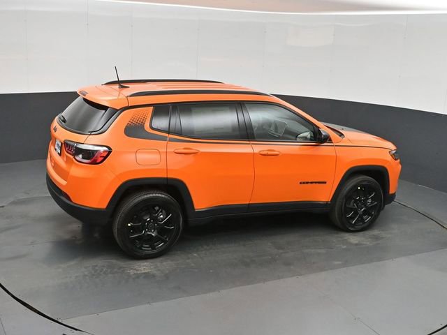 New 2026 Jeep Compass Latitude image 29