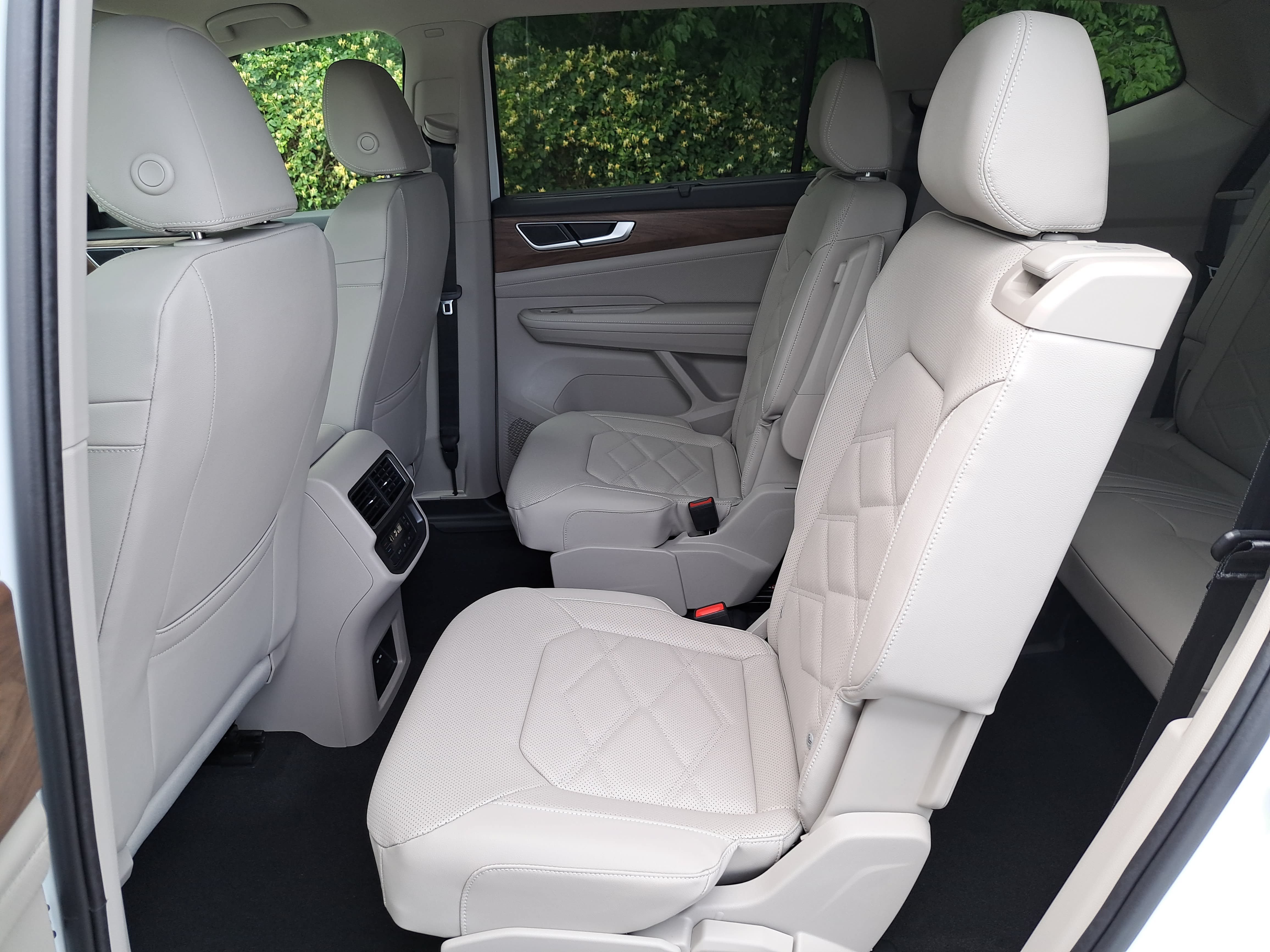 New 2026 Volkswagen Atlas SE AWD/4WD image 15