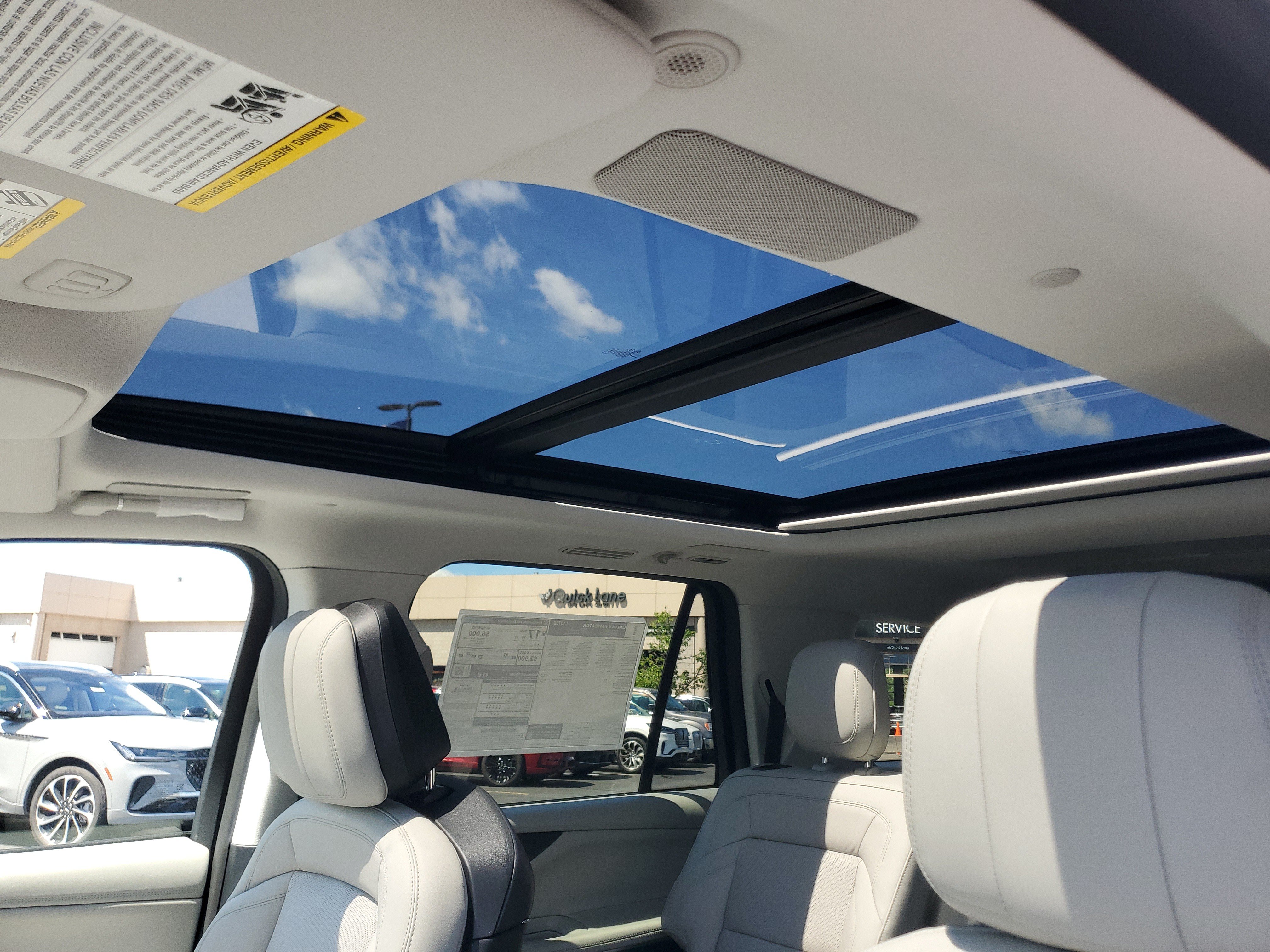 New 2026 Lincoln Navigator L Reserve w/ Jet Appearance Package AWD/4WD image 11