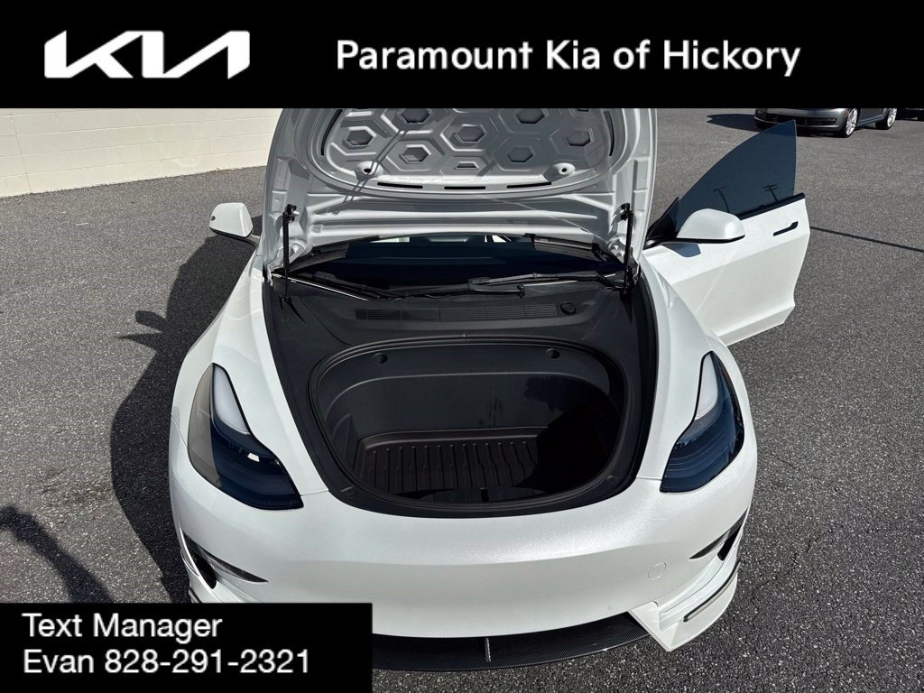 Used 2022 Tesla Model 3 Long Range AWD/4WD image 32