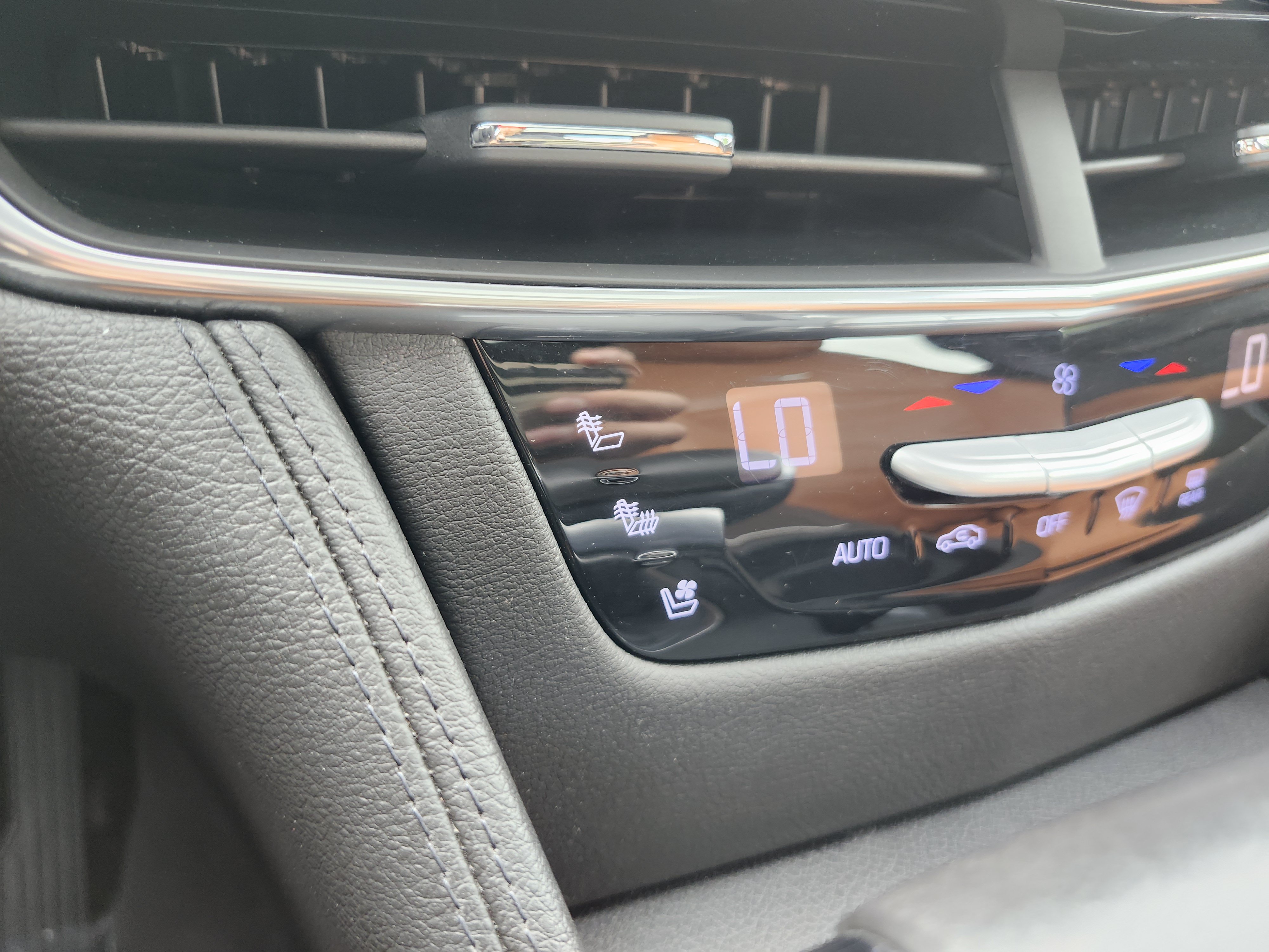 Used 2017 Cadillac CT6 Luxury AWD/4WD image 10