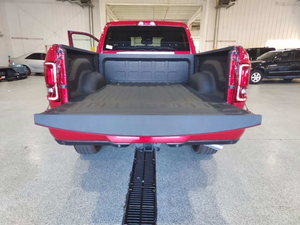 New 2026 RAM 2500 Big Horn AWD/4WD image 29