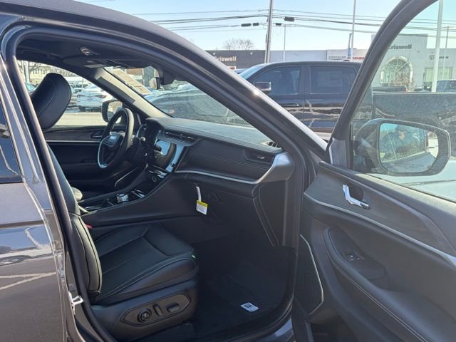 New 2026 Jeep Grand Cherokee Limited w/ Limited Altitude Package image 26