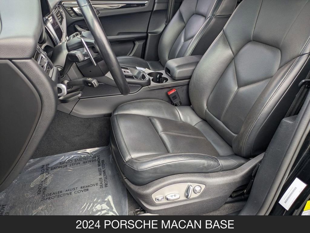 Used 2024 Porsche Macan AWD/4WD image 14
