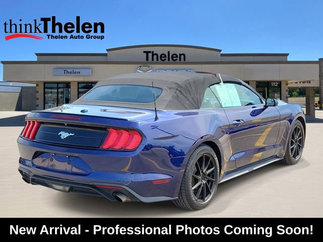 Used 2018 Ford Mustang Convertible w/ Equipment Group 101A RWD image 4