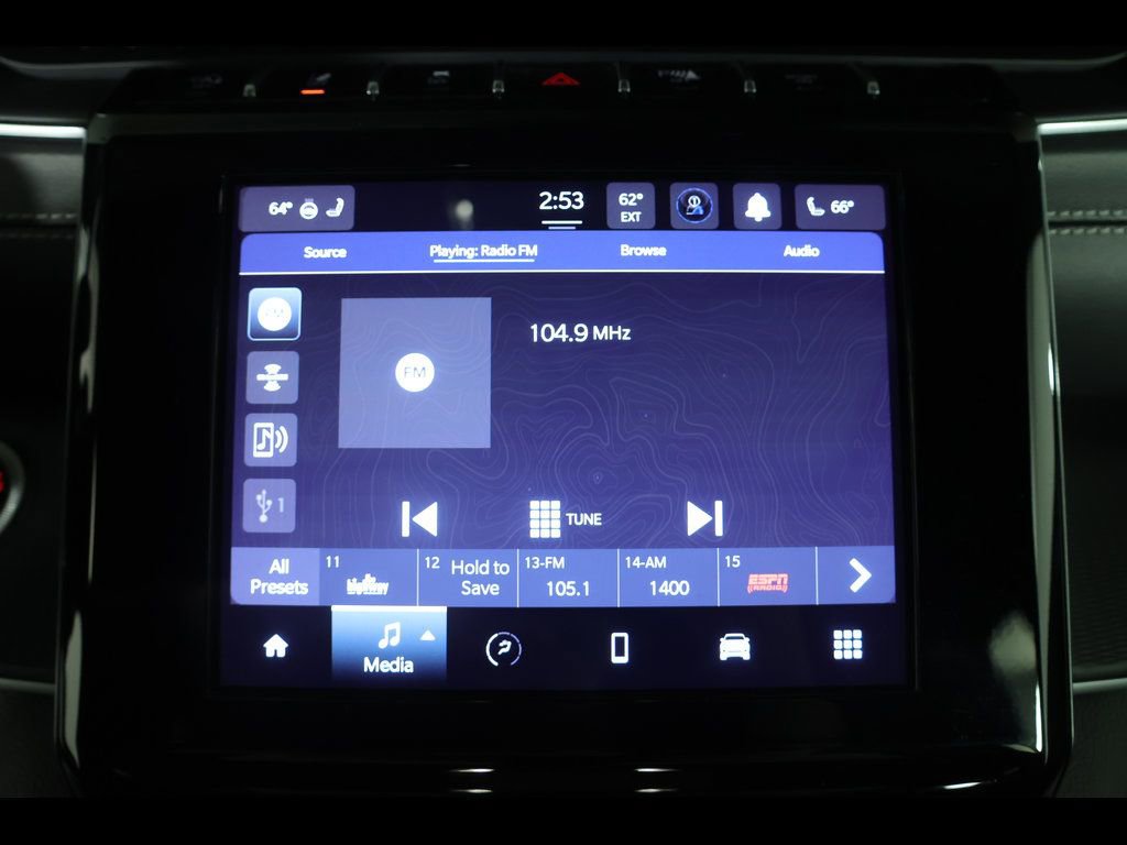 Used 2023 Jeep Grand Cherokee Altitude AWD/4WD image 26