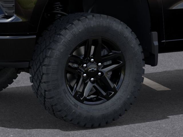 New 2026 Chevrolet Silverado 1500 Custom Trail Boss w/ Midnight Edition AWD/4WD image 9