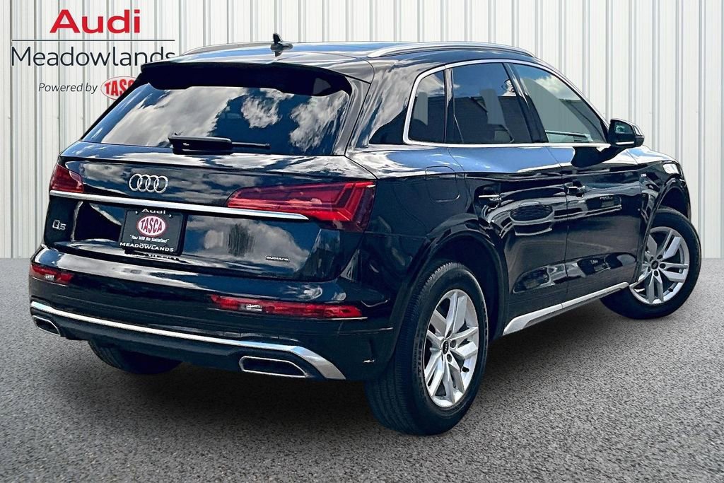 Used 2023 Audi Q5 2.0T Premium w/ Convenience Package image 6